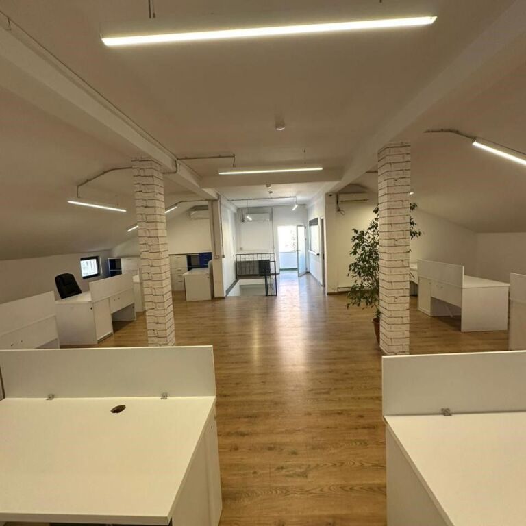 🏢✨ Ambient Zyrash me Qira 7 ambiente – Bllok ✨🏢