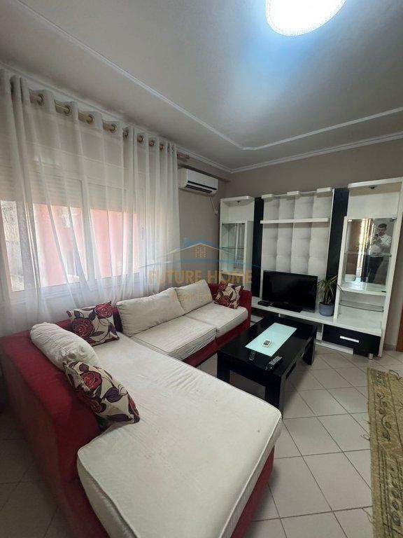 Qera, Apartament 1+1 Rruga Bogdanëve, Tiranë.