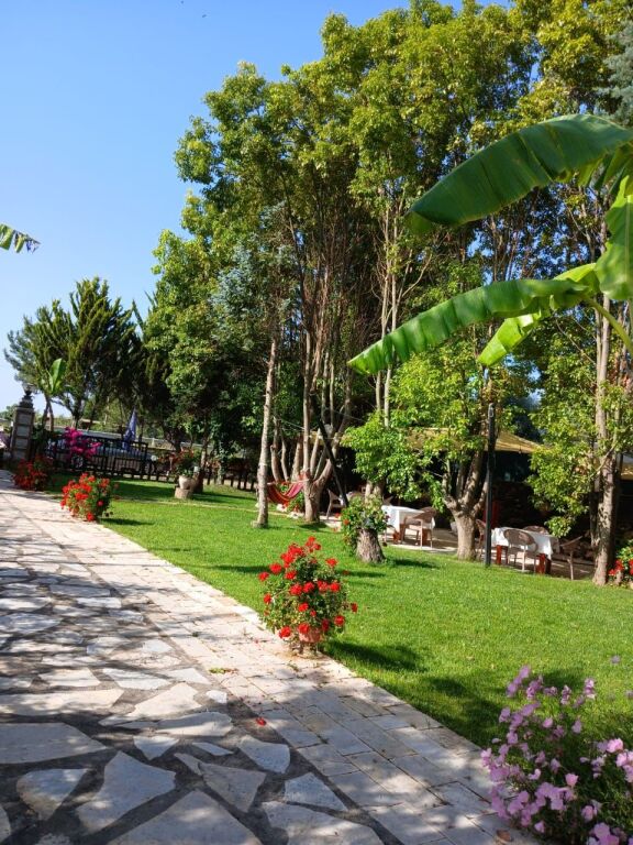 ▪️HOTEL TURISTIK PËR SHITJE TE PARKU KARAVASTA NE DIVJAKË