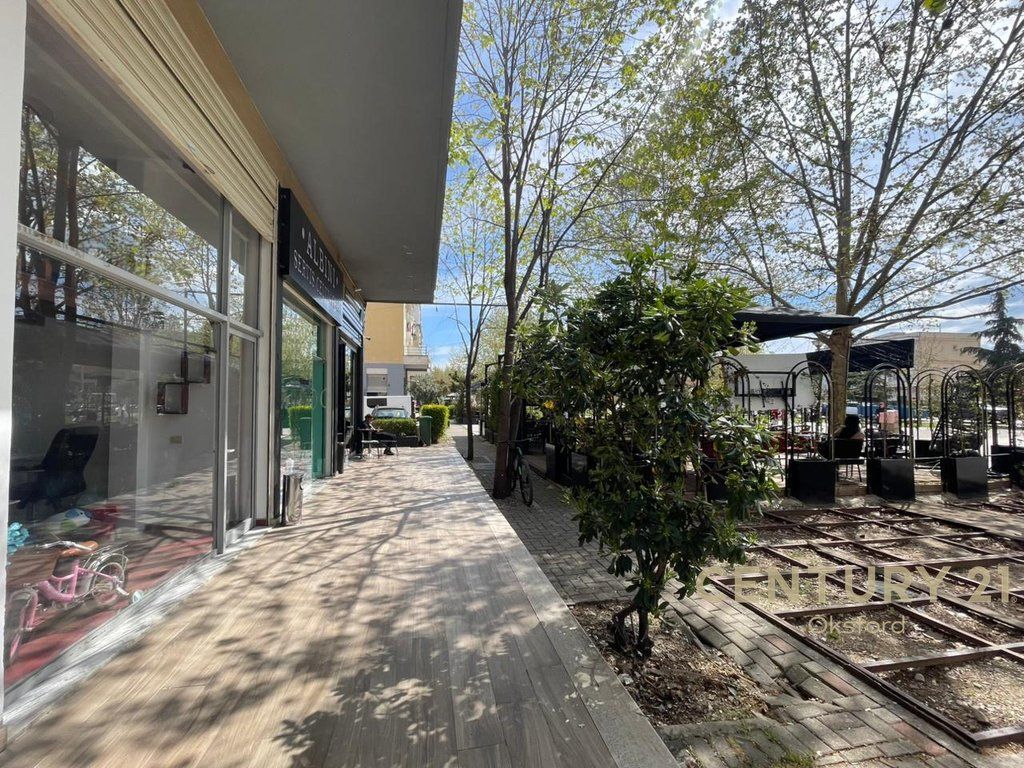 PËR QIRA APARTAMENT 2+1 NË FUSHËN E AVIACIONIT