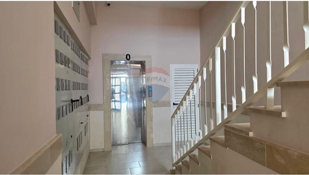 🏡 Apartment 1+1 for Rent – Aleksandër Moisiu Street, Vlora