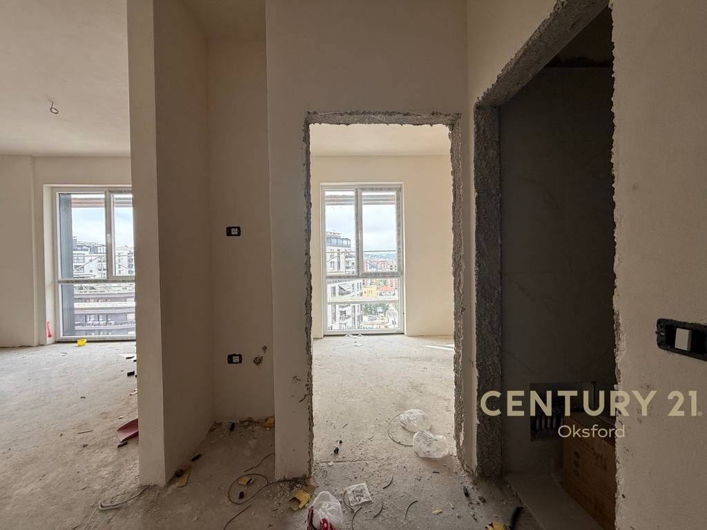 SHITET APARTAMENT 1+1 TEK ISH FUSHA AVIACIONIT