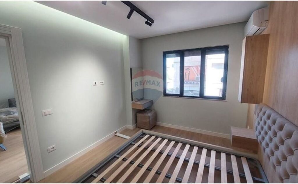 Apartament 1+1- Për Qira - Komuna e Parisit, Tiranë  ID: 530191063-1172