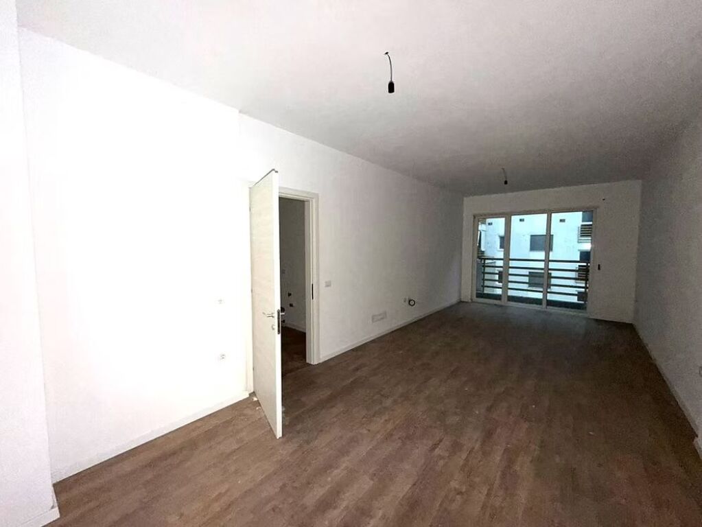 Apartament 1+1 per shitje tek Residenca E88 ne Laprake.