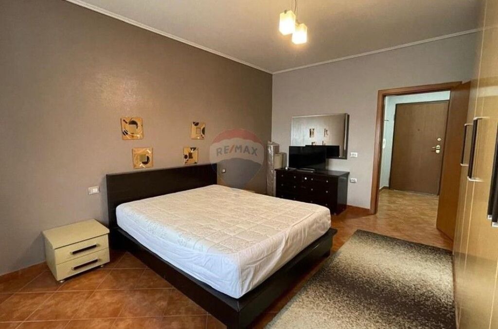 Apartament 1+1- Për Qira - Ish Tregu Elektrik, Tiranë ID: 530191063-1177