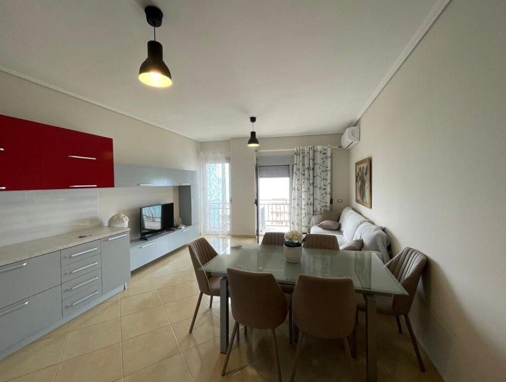 SHITET APARTAMENT 2+1+2 NE VLORE!