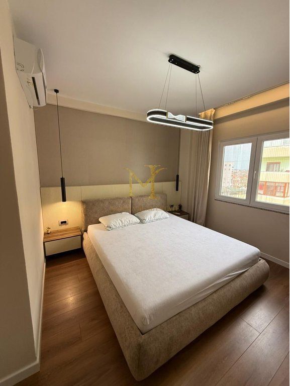 SHITET APARTAMENT MODERN 1+1 NE PLAZH ILIRIA!