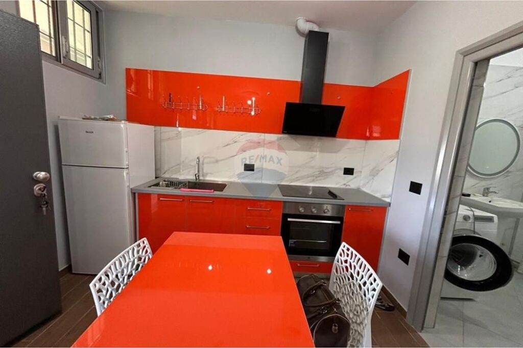 Apartament 1+1 me Qira – Zona e Centrales‼️