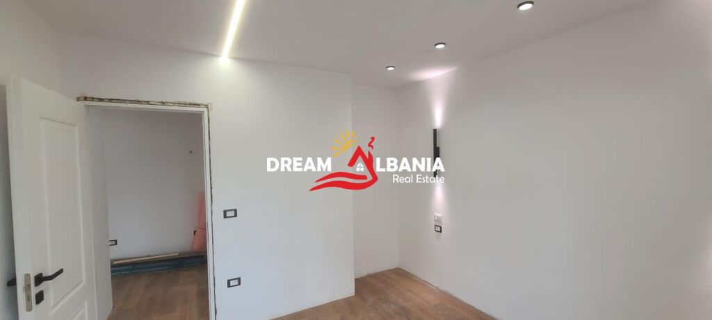 Shiten 2 Apartamente 1+1 tek 21 Dhjetori, prane Mondialit (ID 41111541)