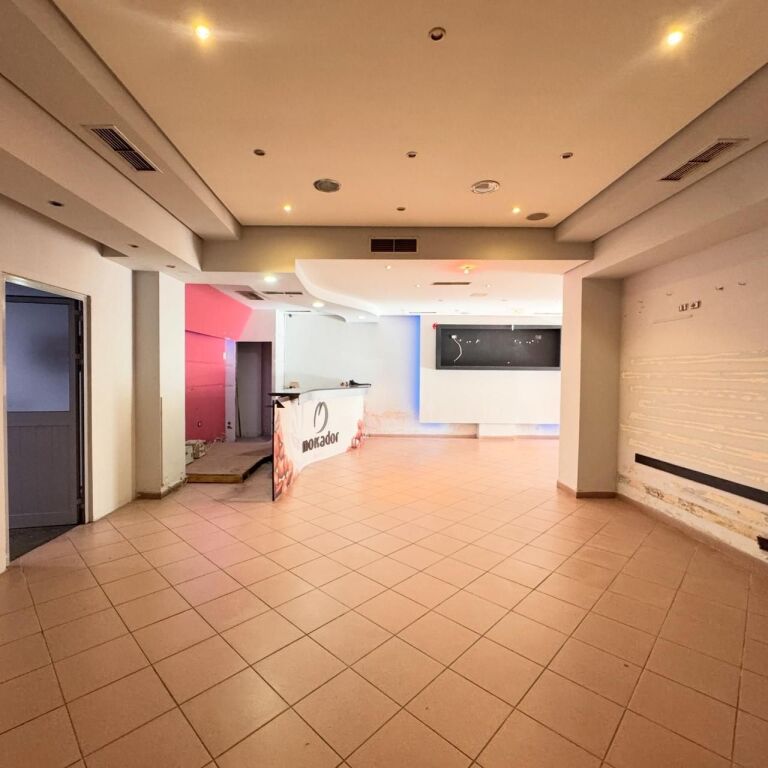 🔥 Shitet Njësi Biznesi – Kinostudio, Buze Rruge🔥