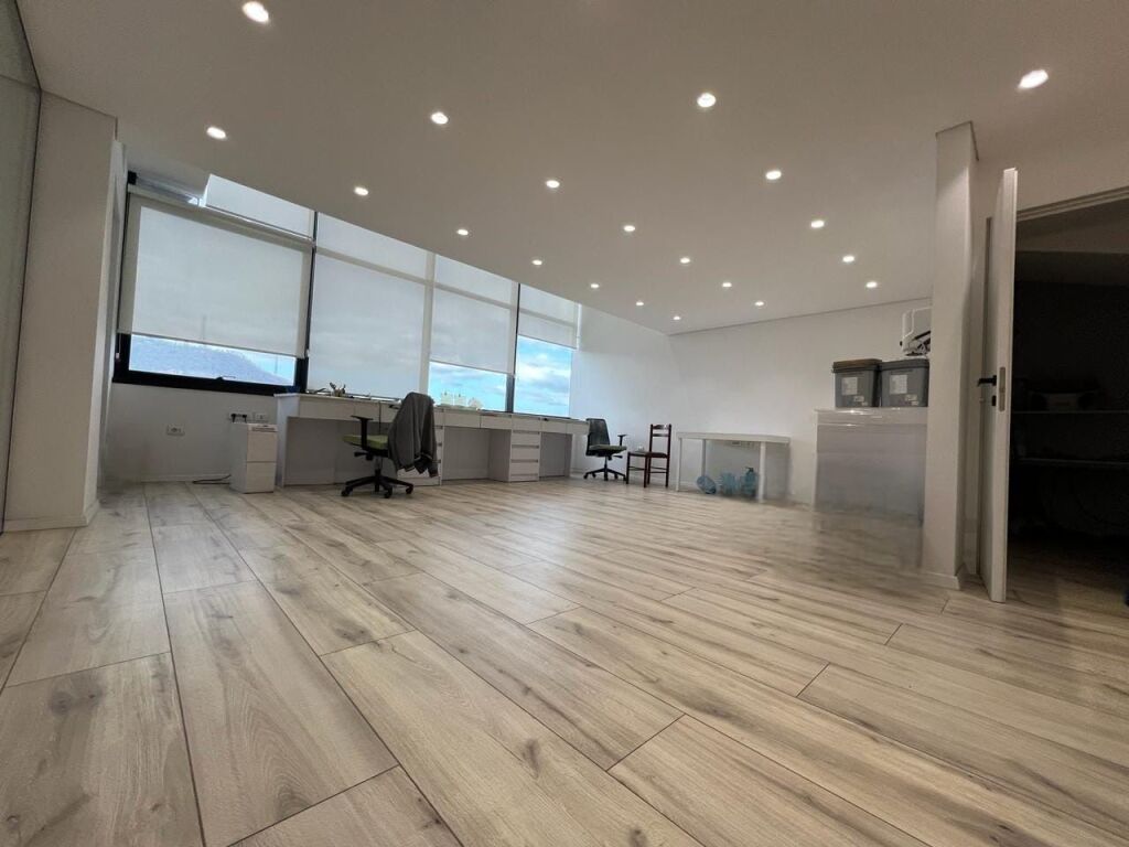 🏢 Dupleks me qira – Tirana Golden Park