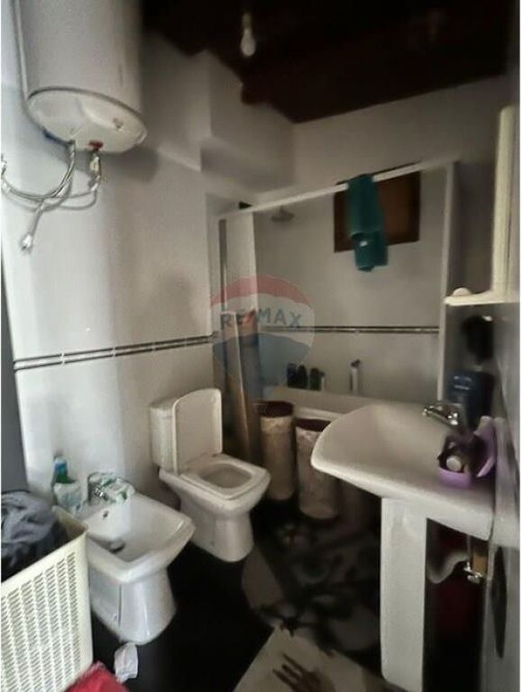 🏡 Shiten 2 Apartamente 2+1 – Komuna e Parisit (tek Lulishtja)