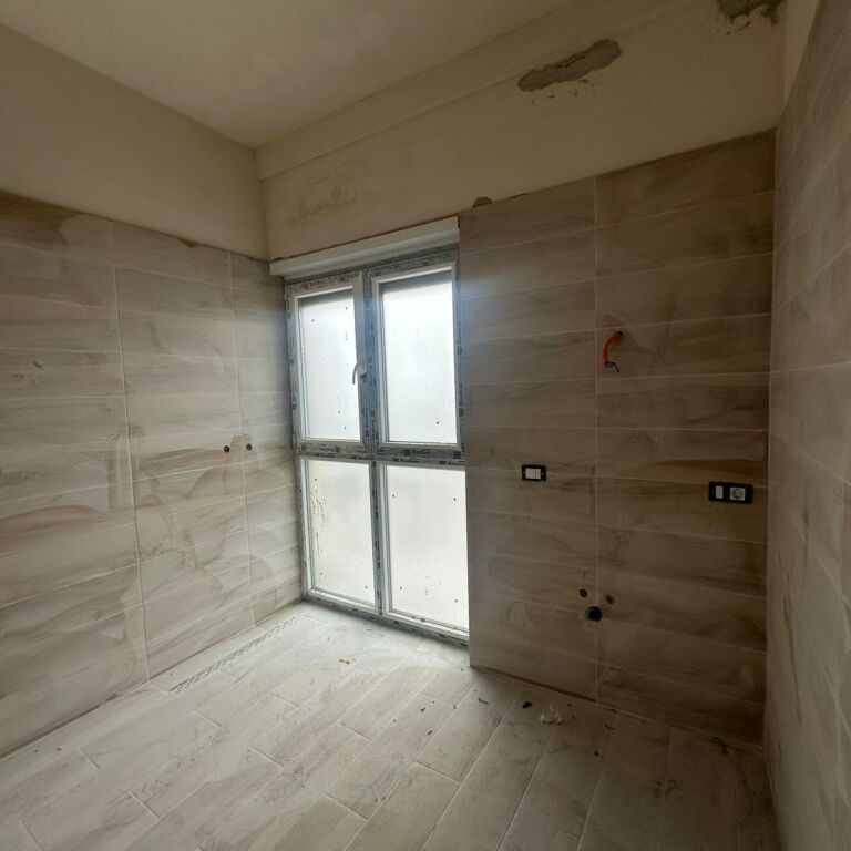 🏡 Shitet Apartament 1+1 – Tirana Porta e Re 📍
