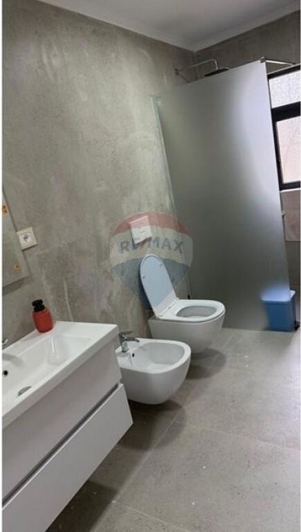 Villa floor for rent, Siri Kodra