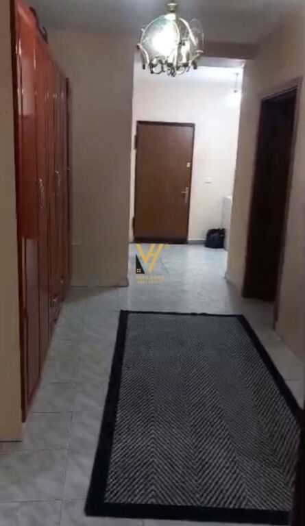 VENDESI APPARTAMENTO 3+1+VERANDA AL KRISTAL CENTER 350.000 EURO