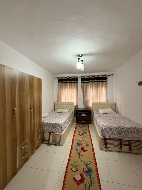 Apartament 2+1 me qera tek Ish Parku