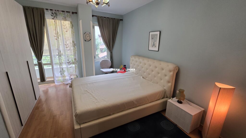 Jepet Apartament 2+1+2 tualete me qera tek Kodra e Diellit ( ID 42215491 )