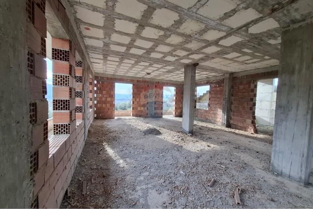 🏡 Vilë në Ndërtim – Për Shitje | Tragjas, Vlorë