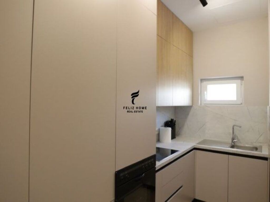 APARTAMENT ME QERA 2+1 PORCELAN 68.000 LEKE FH-66803