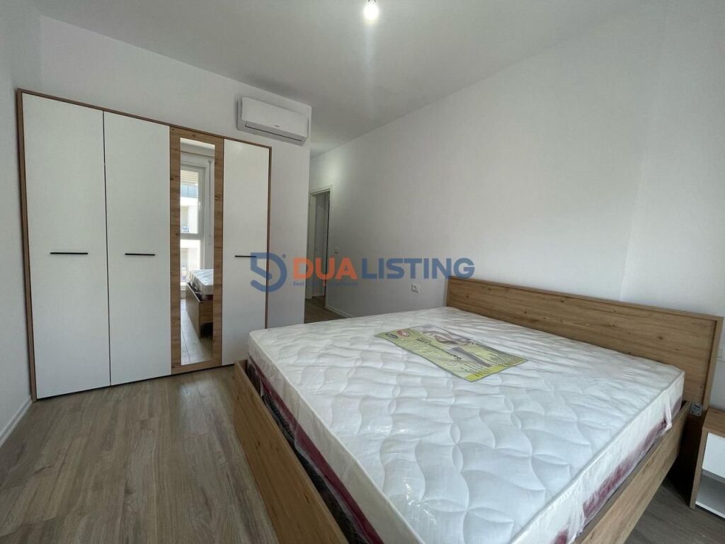 Jepet me qira apartament 2+1 tek Univers City
