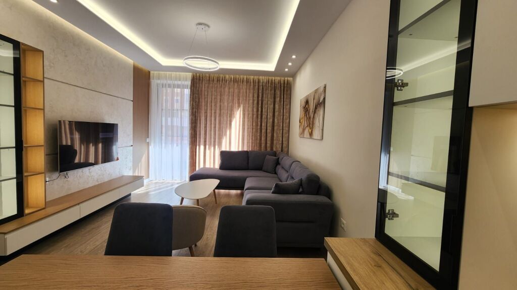 Apartament 1+1 per qira tek Kompleksi Olimpik