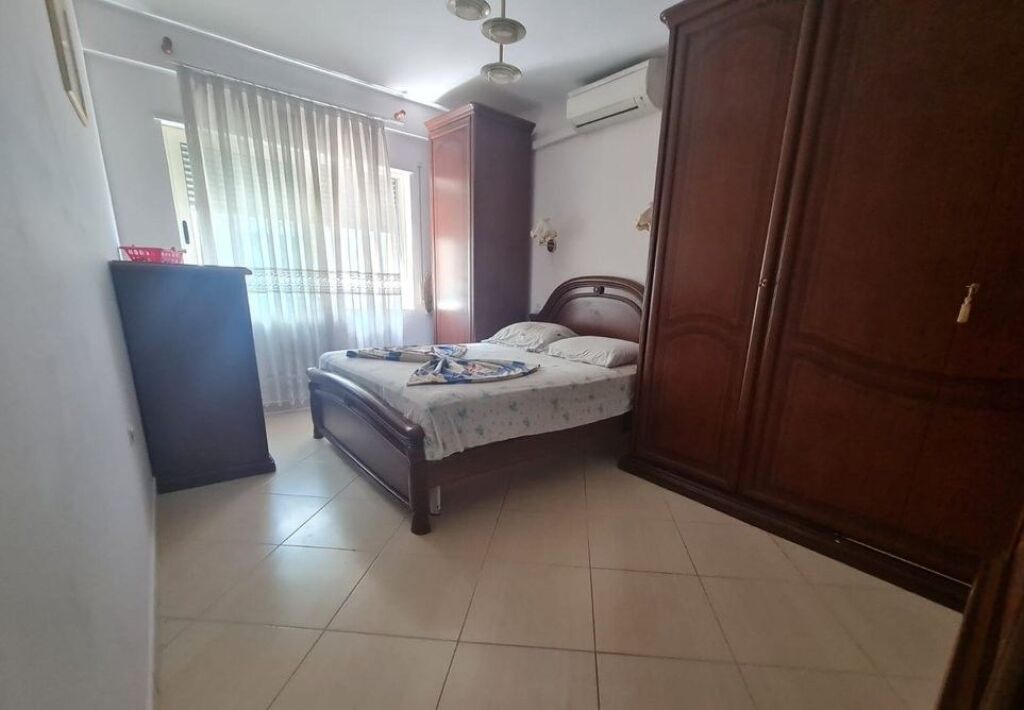 Apartment for rent 2+1+2 bathrooms, at Kompleksi Magnet