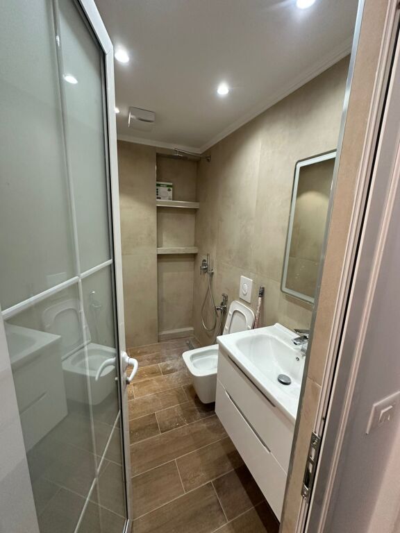 ✨ Apartament në shitje – Ish Tregu Elektrik ✨