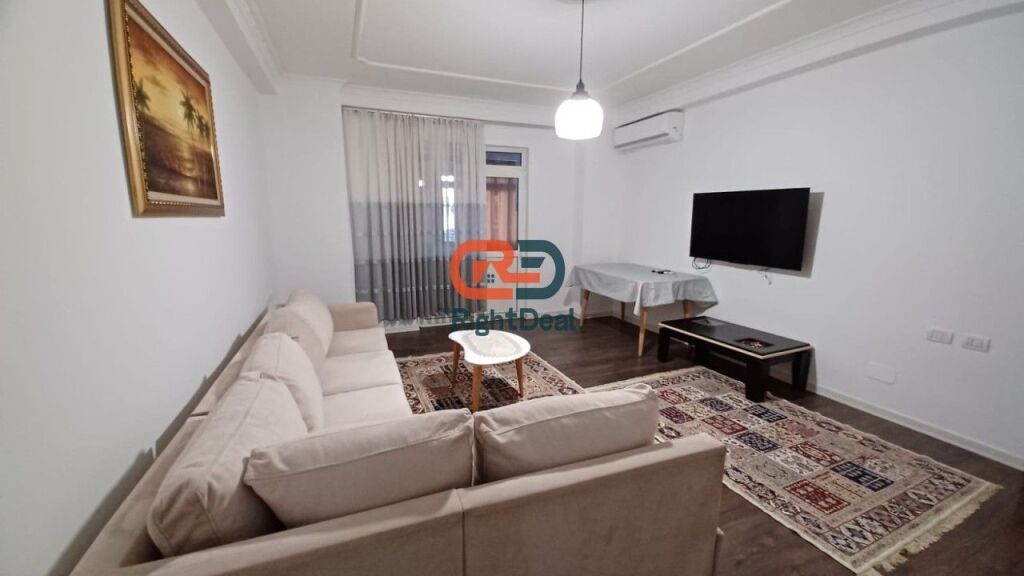 Ne Don Bosko, Jepet Me Qira Apartament 2+1 Ideal Per Banim!!!