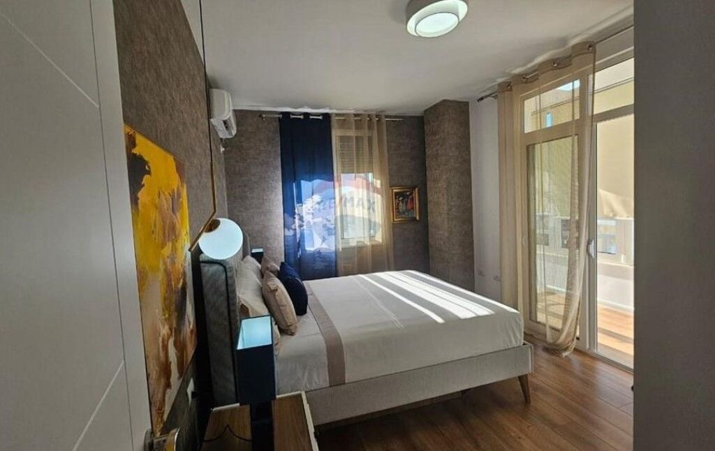 Apartment 1+1- For Rent - Naim Frashëri Street, Tirana  ID: 530221066-271