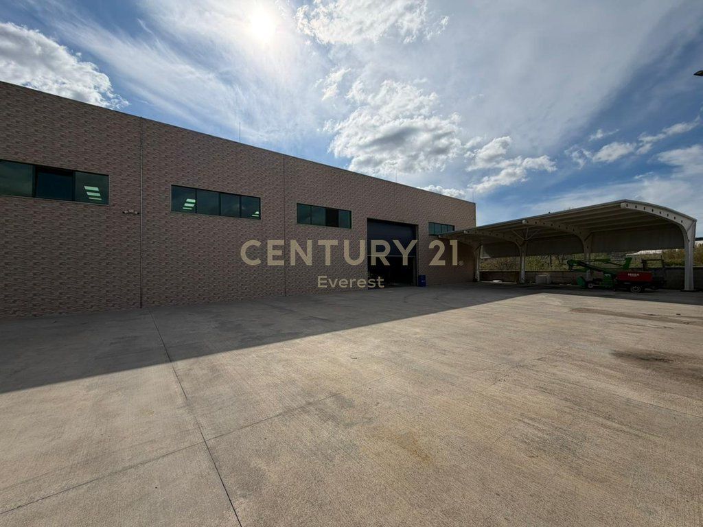 VORE, KAPANON PER QIRA