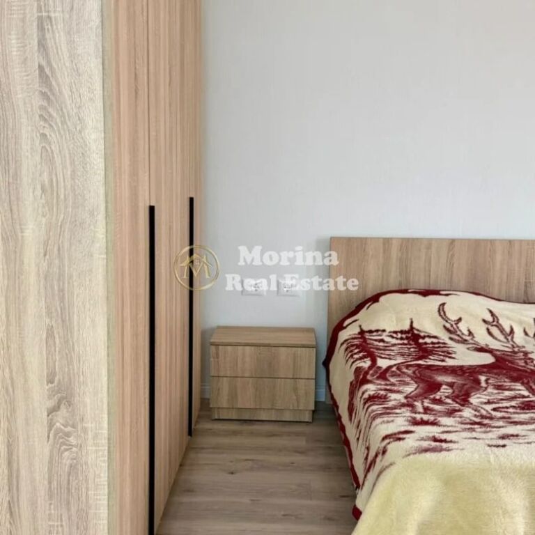 Qera | Shtëpi private 2 + 1 | Sauk | 600 €/muaj.