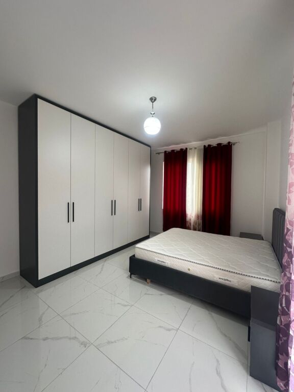 APARTAMENT ME QERA 2+1