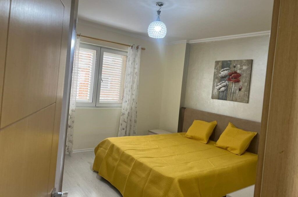 🏡 Shitet Apartament 3+1+2 – Porcelan, pranë UET, Tiranë