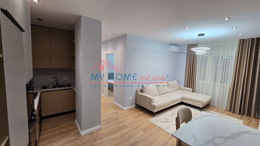 Apartament 1+1 me qera Rruga 5 Maji Tirane