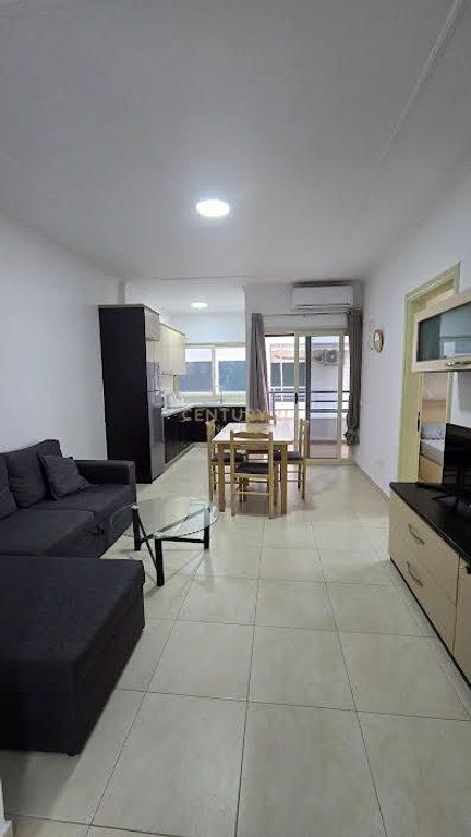 Shitet 2+1 ne Qerret me pamje deti 185,000 €