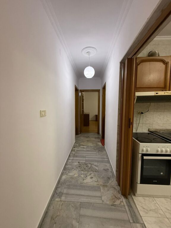 In affitto: Appartamento 2+1 📍 Posizione: Via Dritan Hoxha