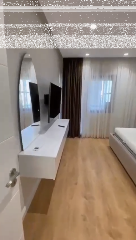 Apartament 2+1(parkim)Kopshti Botanik!