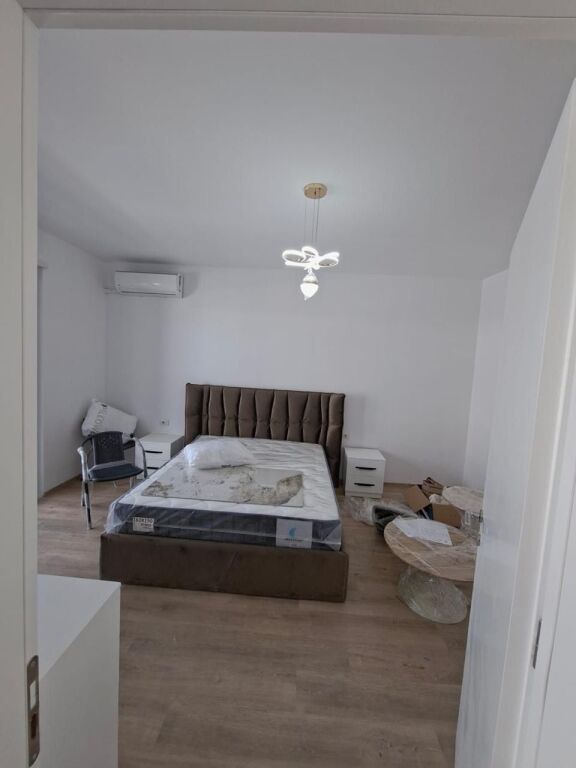 Apartment 2+1, Univers City!