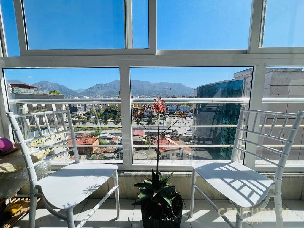 AFFITTASI APPARTAMENTO 1+1 VICINO ALLA STAZIONE DEI TRENI !