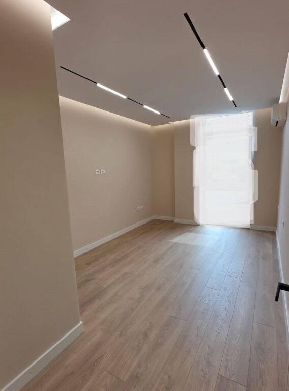 Locale premium in affitto – Coin / RTSH !