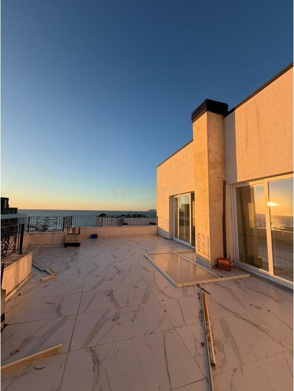 PAPAFINGO WITH SEA VIEW FOR SALE, RENT !!