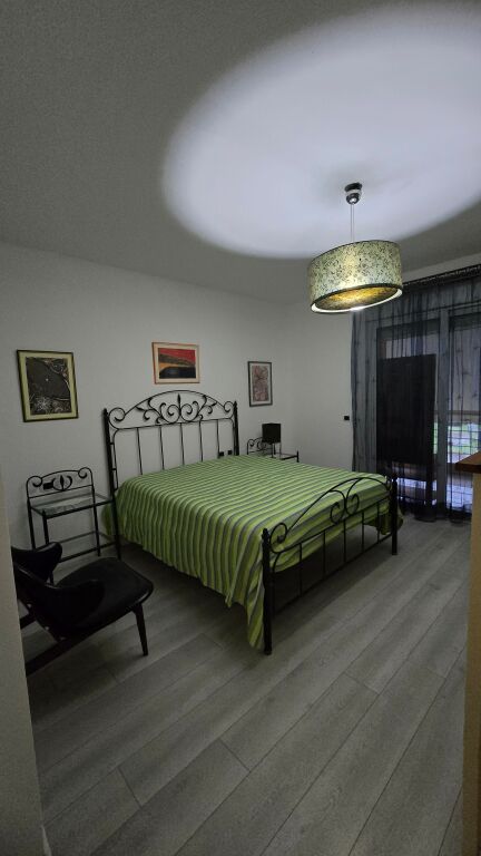 Apartament me qira në zemër të Bllokut – Rr. Brigada VIII