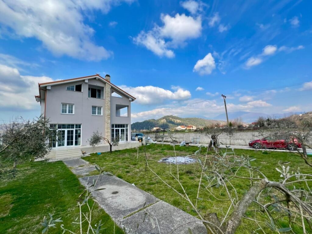 OKAZION ,VILE 3 KATESHE INDIVIDUALE ne Shitje