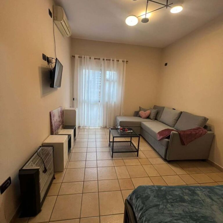 Apartament me qera rruga e kavajes 2+1