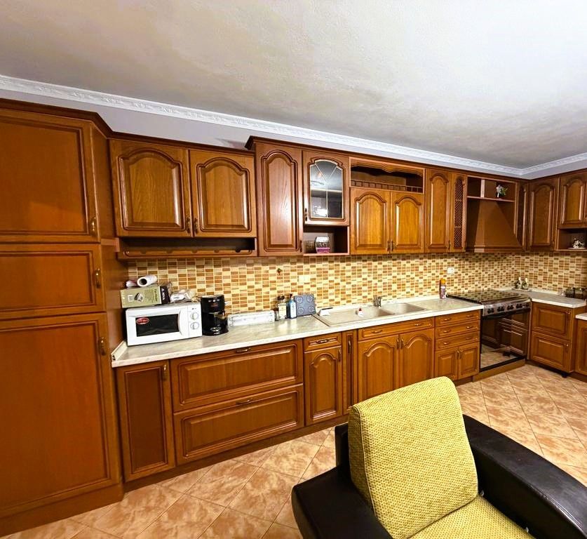 Appartamento 1+1 in affitto, a Don Bosko, 50.000 ALL