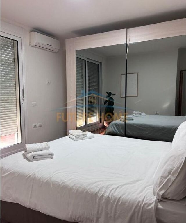 Shitet, Apartament 2+1+2+Verandë , Bllok