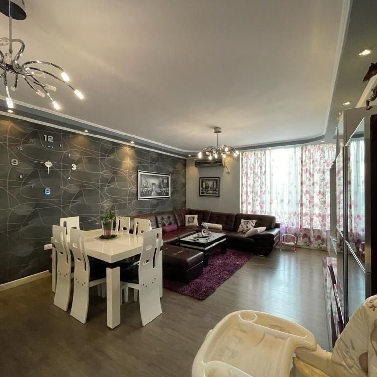 VENDESI APPARTAMENTO 2+1 - VIA BESIM ALLA