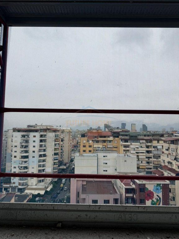 Appartamento 2+1+2 in vendita White Tower Komuna e Parisit