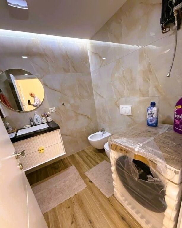 JEPET ME QIRA APARTAMENT MODERN 2+1+2, PRANE TV KLAN!