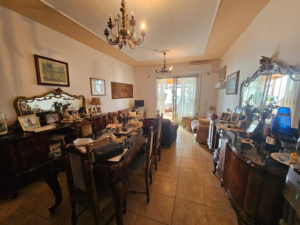 SHITET SUPER PAPAFINGO ,PLAZHI ILIRIA, DURRËS